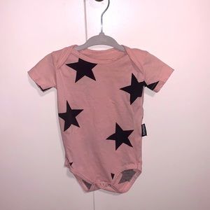Nununu star onesie